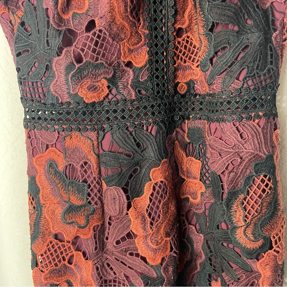 ALEXIA ADMOR Dress Burgundy Lace Midi Sheath Sleeveless Halter neck Sz M